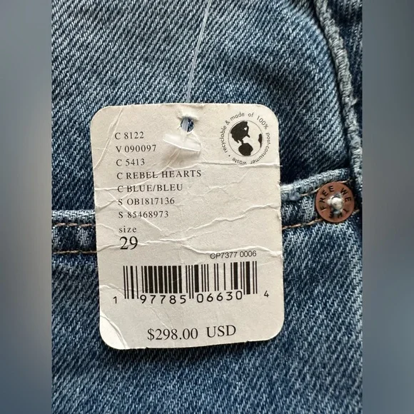 We The Free Bare With Me Jeans Rebel Hearts. Size 29